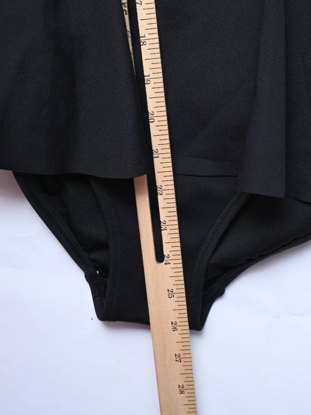 Vince Camuto Swimsuit Black High Neck Skirted One Piece Women's Size 8 NWTS - Picture 7 of 10